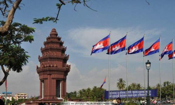 【老罗看房】柬埔寨金边：永久产权，大使馆核心区，在艺术馆里安个家