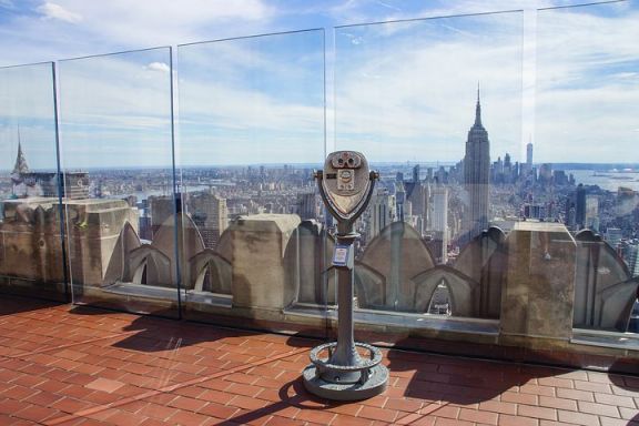 洛克菲勒家族挂牌出售曼哈顿的公寓，标价 1150 万美元