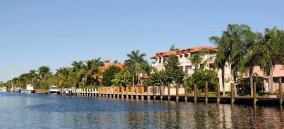 美国：迈阿密大劳德代尔堡地区 9 月份房屋销售量同比下降 30%