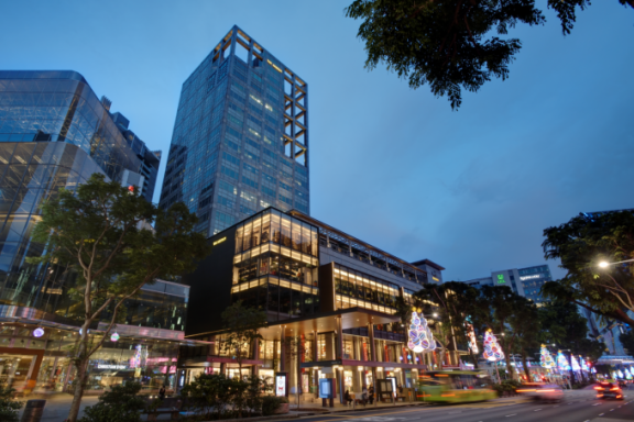 新加坡 Courts 将在海伦开设新的旗舰店取代 Robinsons