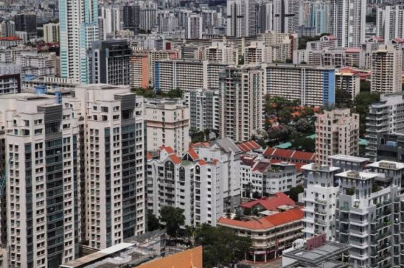 新加坡公寓转售量创 11 年新高，4 月价格上涨 1.5%