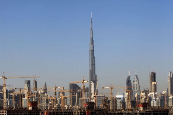 迪拜最大开发商埃马尔暂停项目施工